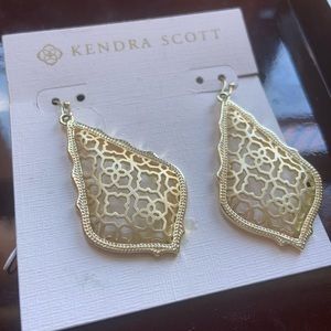 Kendra scott earnings